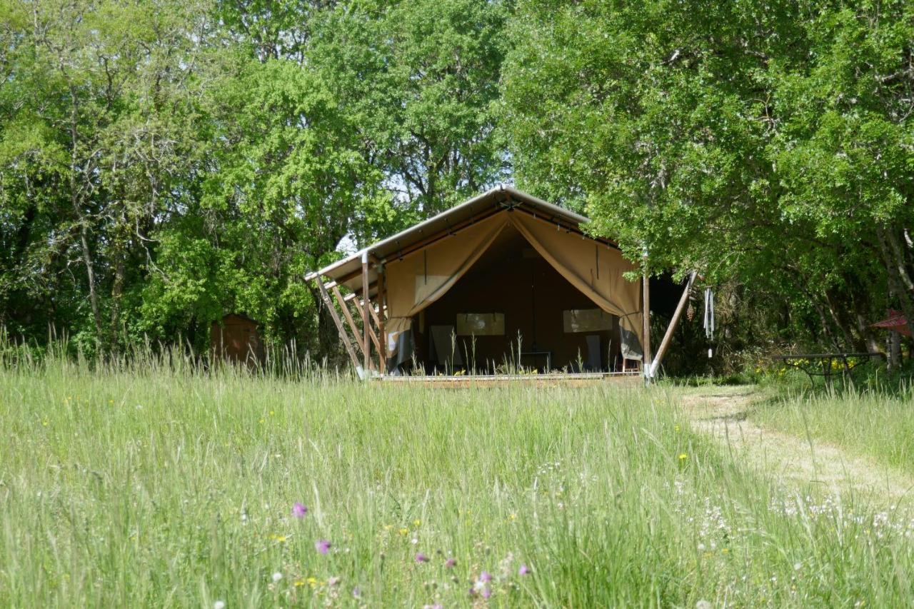 Alabrena Bed and Breakfast Feneyrols Buitenkant foto