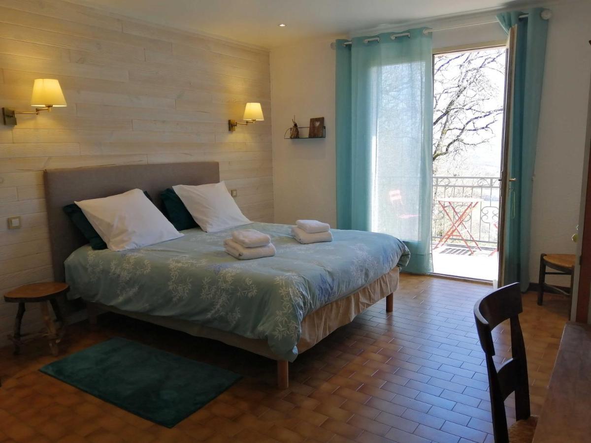 Alabrena Bed and Breakfast Feneyrols Buitenkant foto