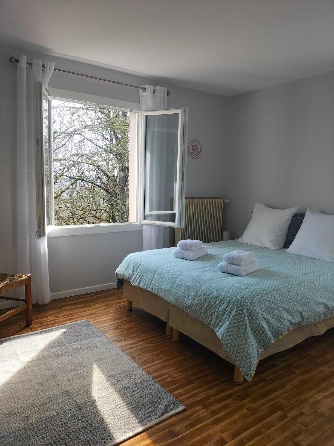 Alabrena Bed and Breakfast Feneyrols Buitenkant foto